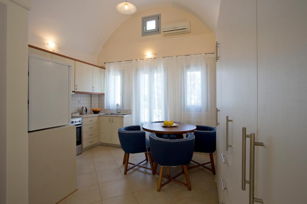 Santorini Med Homes - Sunday Apartment Mesaria Eksteriør billede