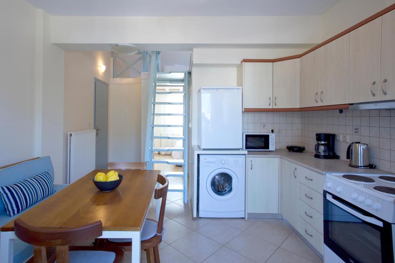 Santorini Med Homes - Sunday Apartment Mesaria Eksteriør billede